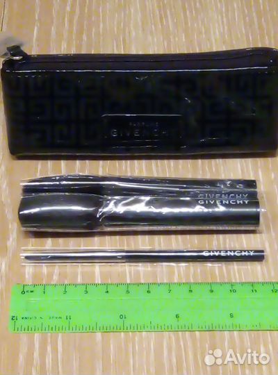 Кисти для макияжа Givenchy