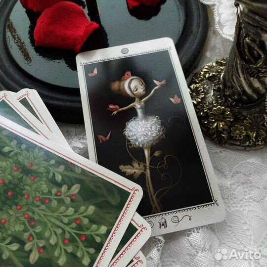 Гадание на картах таро.Консультации.Обучение