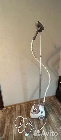 Отпариватель для одежды вертикальный Polaris