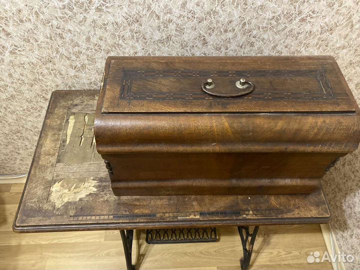 Швейная машинка в рабочем состоянии