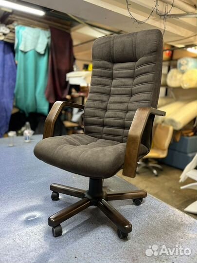 Кресло руководителя компьютерное