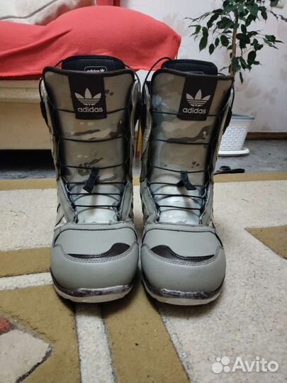 Сноубордические ботинки Adidas zx500