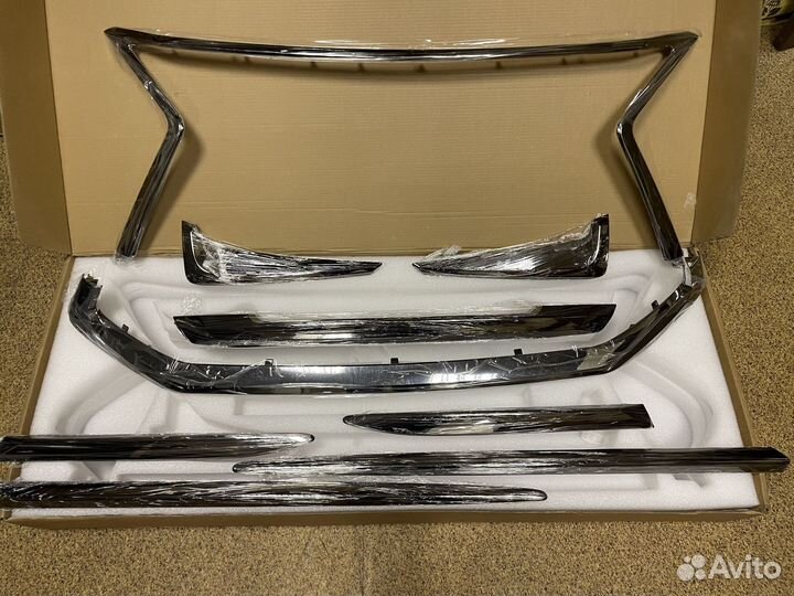 Lexus LX570 2015+ Хром комплект Black Vision L6GY2