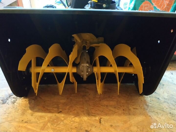 Снегоуборщик бензиновый бу