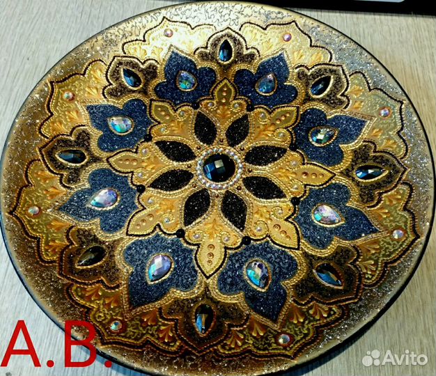 Декоративная тарелка