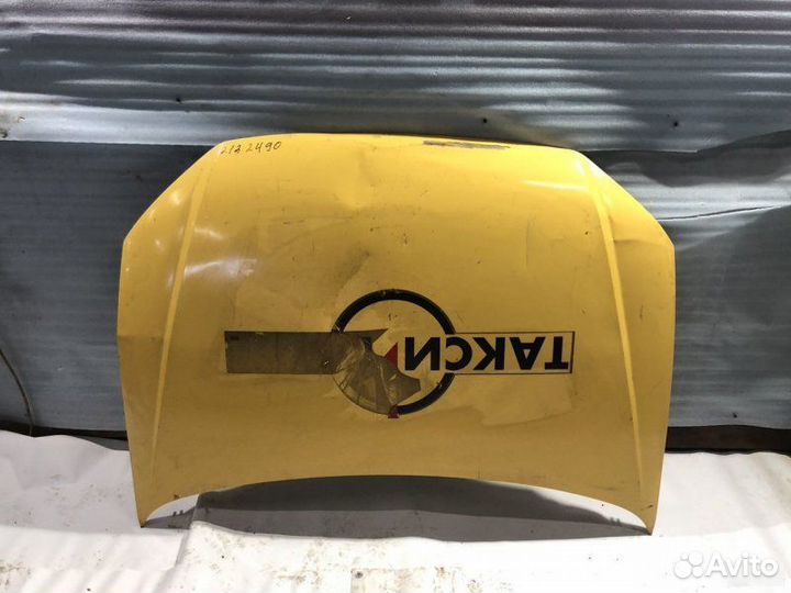 Капот с дефектом Volkswagen