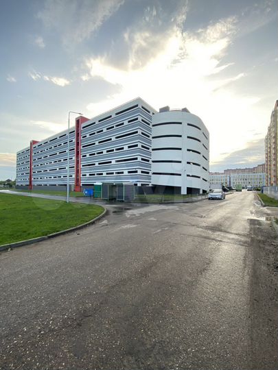 Машиноместо, 13 м²