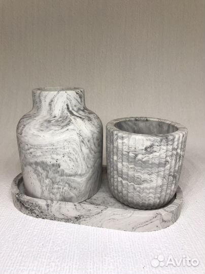 Подарочный набор из гипса(ваза, поднос, кашпо)