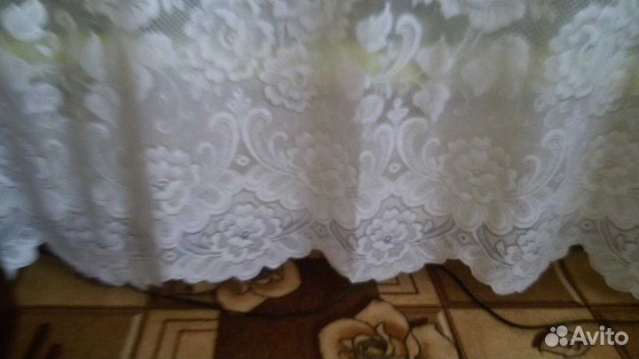 Три шт.тюль на большое окно