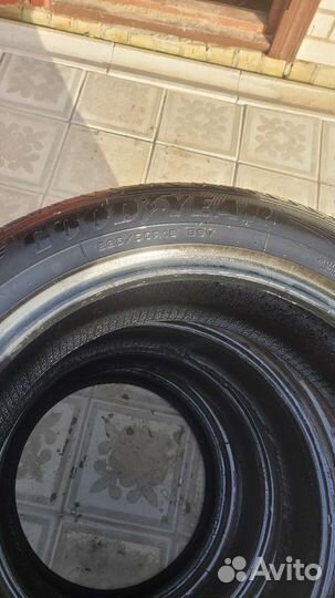 Goodyear EfficientGrip Performance SUV 225/55 R19