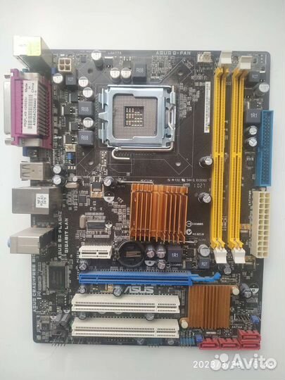 Материнская плата 775