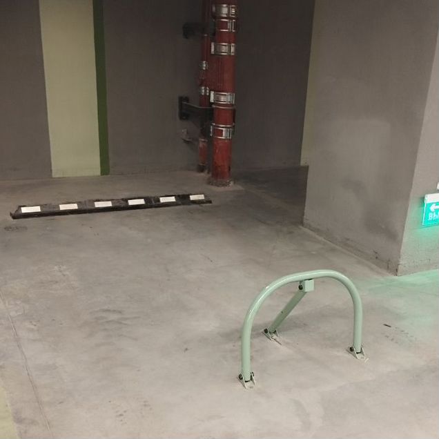 Машиноместо, 15 м²