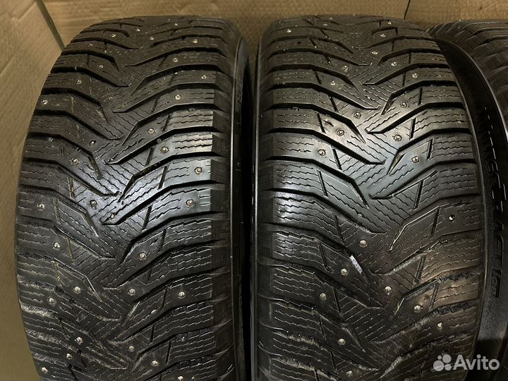 Kumho WinterCraft Ice WI31 215/55 R17
