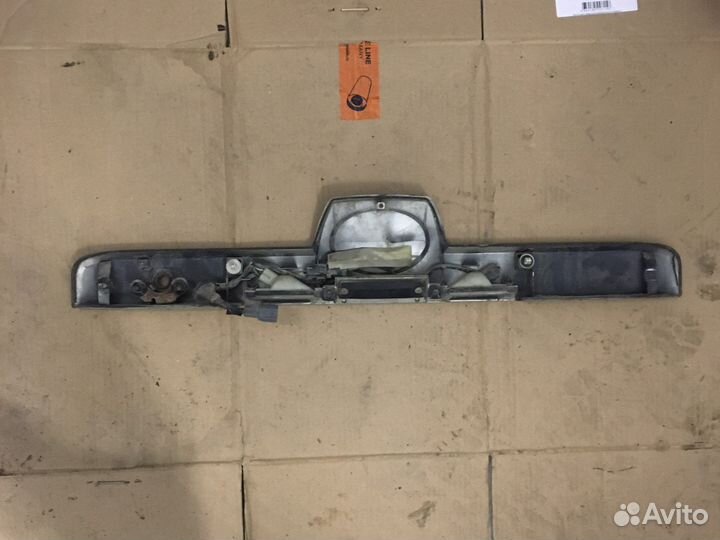 Накладка 5-й двери Toyota 4Runner (2608)