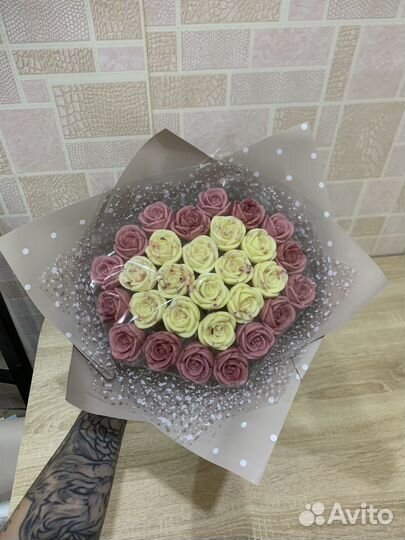 Букет из шоколадных роз