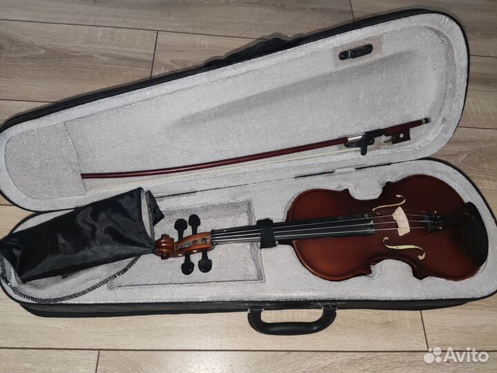 Скрипка 1/4 brahner