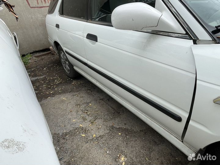 Suzuki baleno двери и т.д