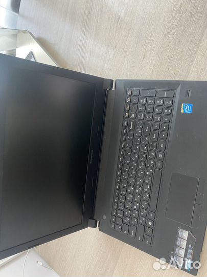 Ноутбук lenovo
