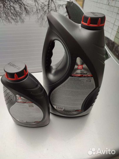 Лукойл genesis 5W-40