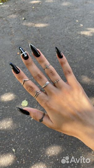 Маникюр, педикюр, наращивание ресниц