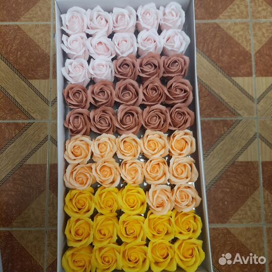 Мыльные розы в коробке