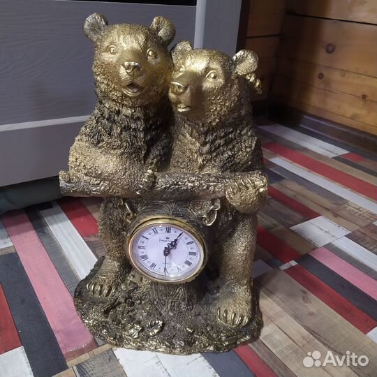 Предмет интерьера, часы, медведи
