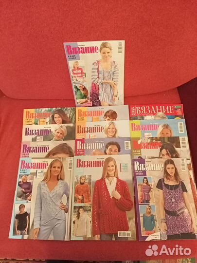 Журналы по вязанию спицами и крючком и книги