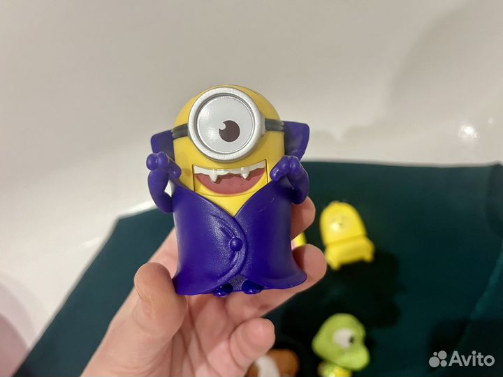 Коллекционные игрушки хэппимил макдональдс разные