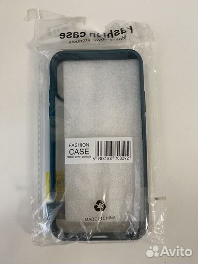 Чехол на iPhone 11со шторкой