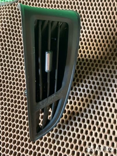 Дифлекторы торпеды правые Ford Focus 3 3 iqdb 2013