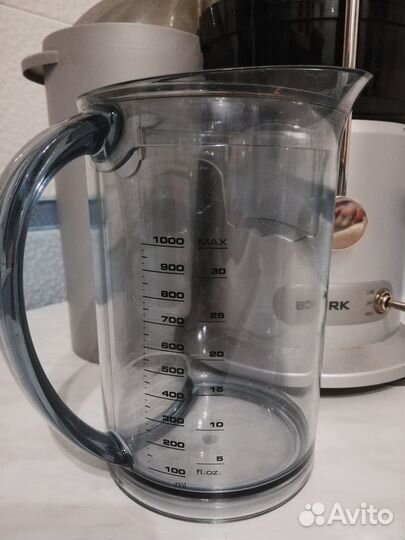 Соковыжималка Bork S510 (JU CUP 21085 WT)