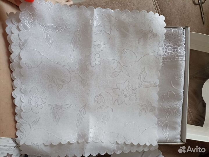 Скатерть с салфетками