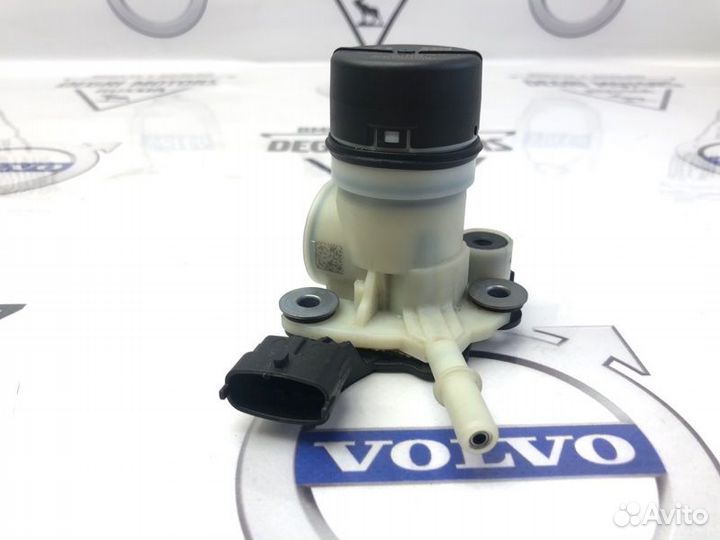 Насос AdBlue Land Rover Discovery L462