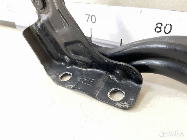 Петля капота правая Kia Rio 4 FB 2017