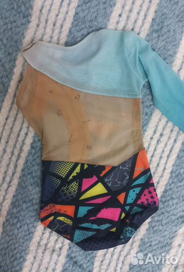 Купальник гимнастический для выступлений 3-4 года