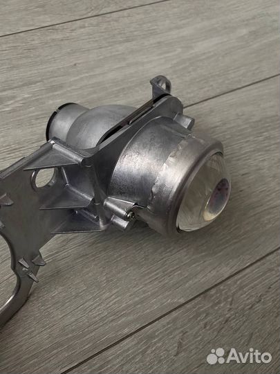 Дальний свет и крепёж в фару suzuki gemma