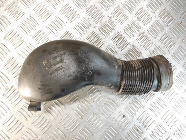 Воздуховод Opel Astra G