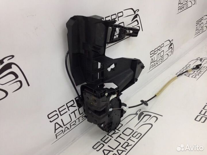 Замок двери передний левый Ford Focus 2 CB4 2010