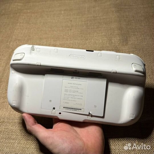 Планшет Nintendo Wii U, (не включается)