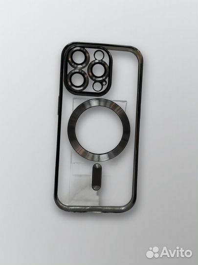 Чехол с MagSafe на iPhone