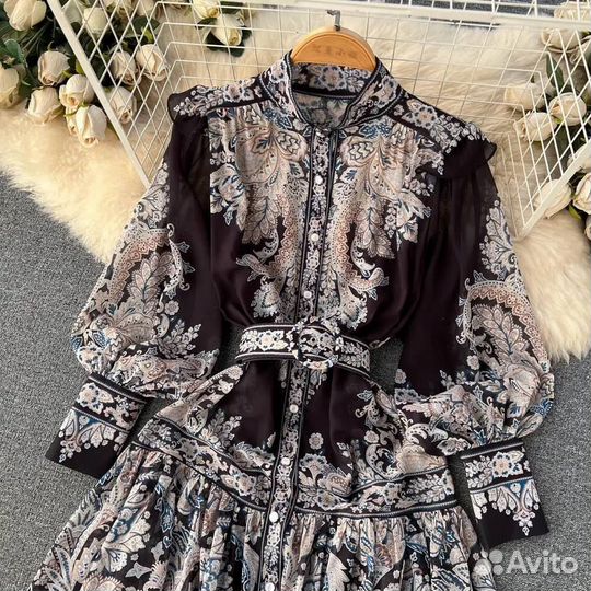 Платье вечернее