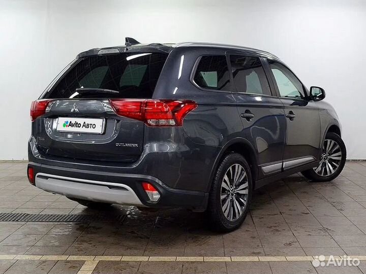 Mitsubishi Outlander 2.0 CVT, 2019, 151 000 км