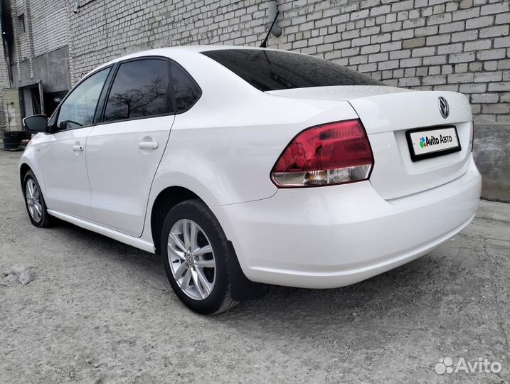 Volkswagen Polo 1.6 МТ, 2013, 218 000 км