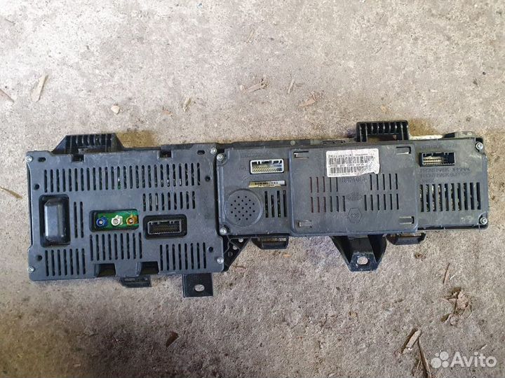 Навигация штатная рено сценик 3 и меган 3