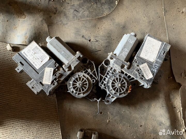 Моторчики стеклоподьемников Peugeot 307