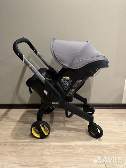 Коляска автокресло doona с базой isofix как новая