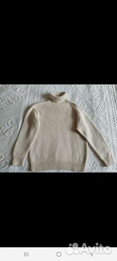 Свитер uniqlo шерсть L