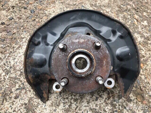 Ступица передняя правая