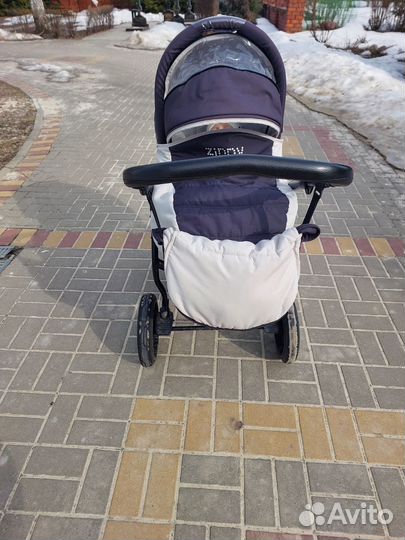 Коляска 3 в 1 с автолюлькой