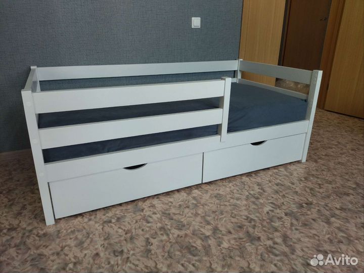 Детская кровать софа